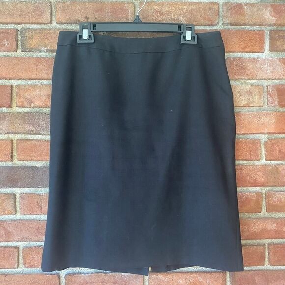 Nine & Co 2 Button 2 Pocket Blazer and Skirt Suit Set - Picture 11 of 15